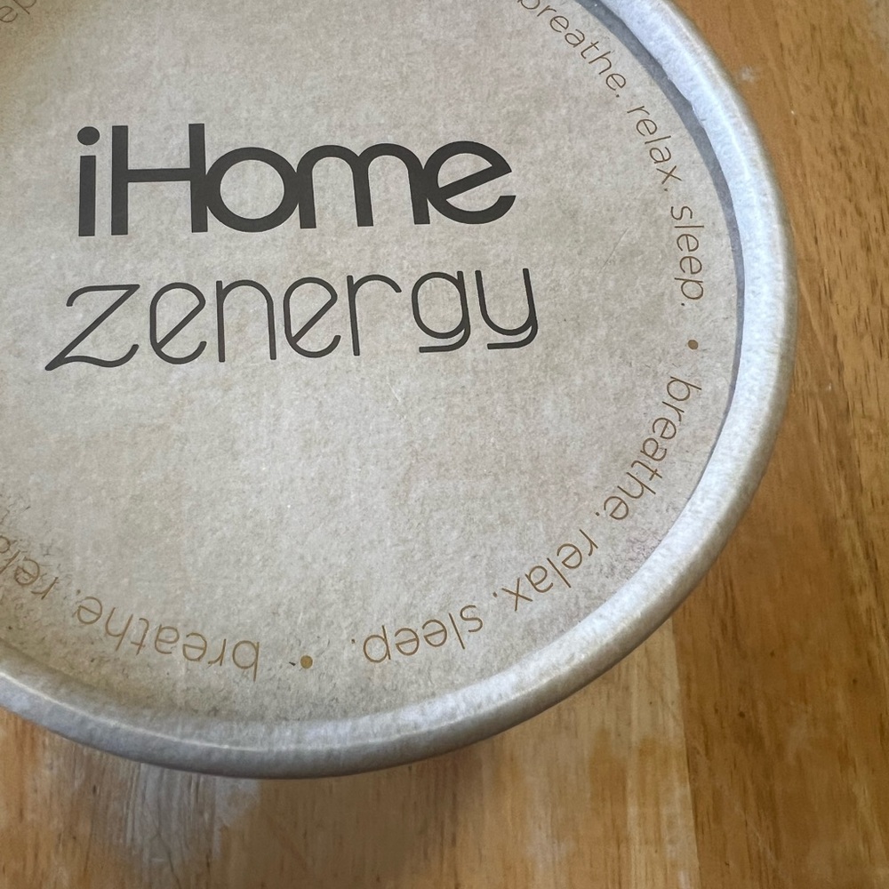 iHome Zenergy Sound Soother in Yellow and White